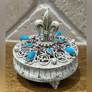 FLORENZA AQUA JEWELED FLEUR de
LES VANITY RING TRINKET box
